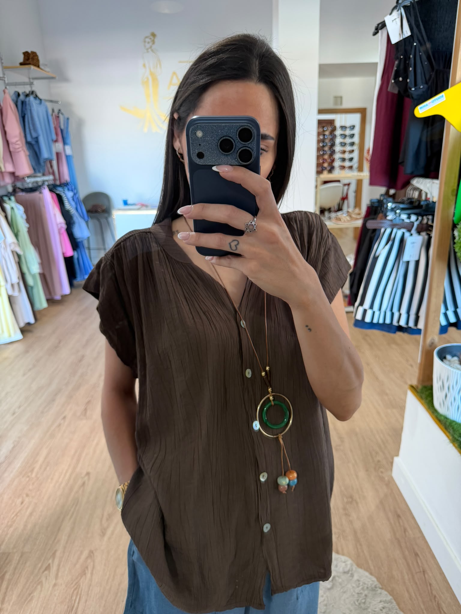 Blusa Fluida Efecto Arrugado Con Cuello Mao / Camisa Oversize Manga Corta Caída
