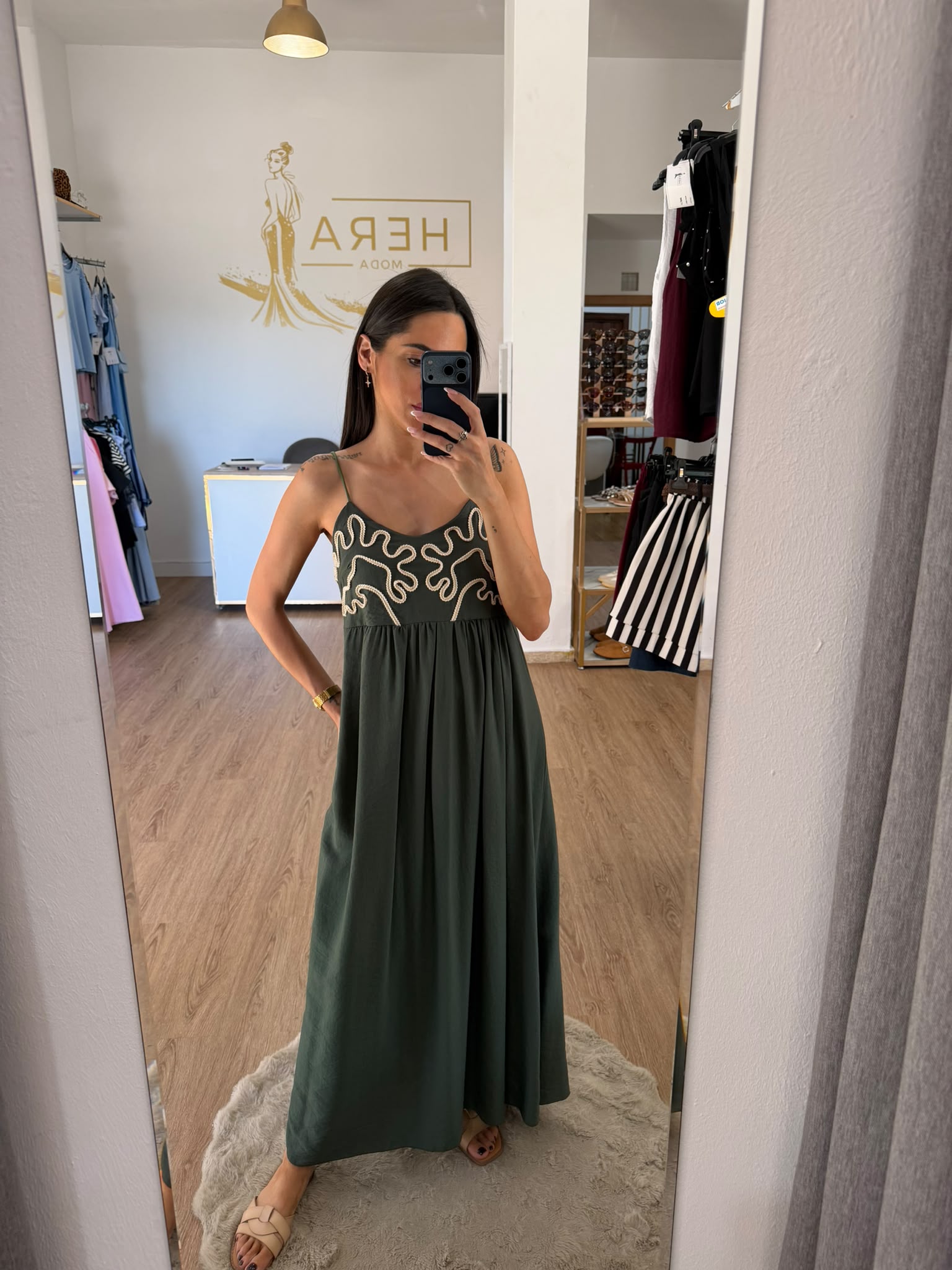 Vestido Largo Boho con Bordado en el Pecho / Vestido Maxi de Tirantes