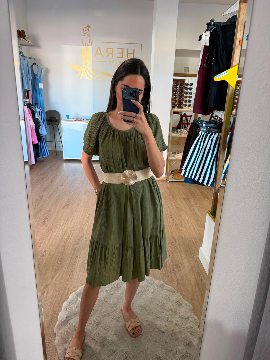 Vestido Midi Bambula Texturizado / Vestido Fluido de Manga Corta con Volante