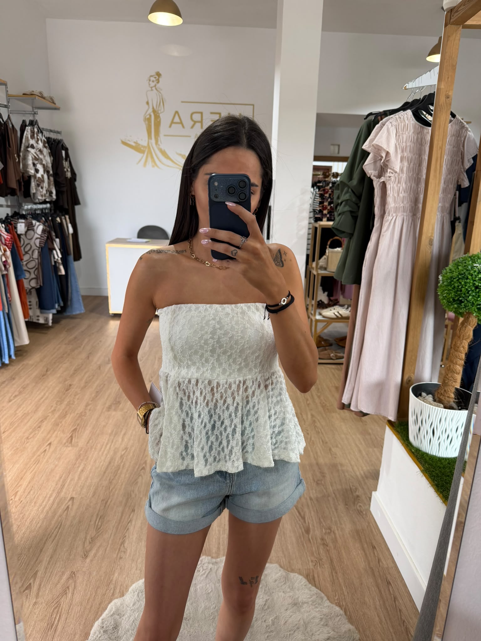 Top palabra de honor de encaje con peplum / Corset sin tirantes