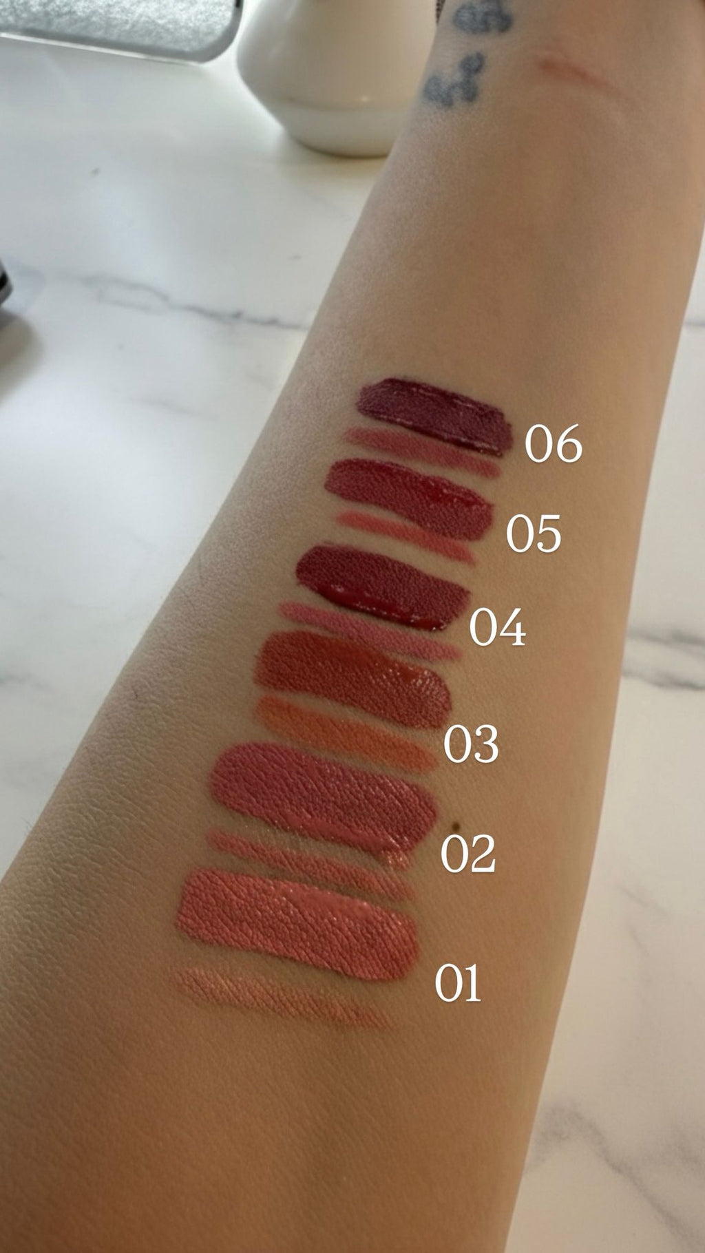 Labial 2 en 1 Mate – Lip Liner + Lipstick de Larga Duración